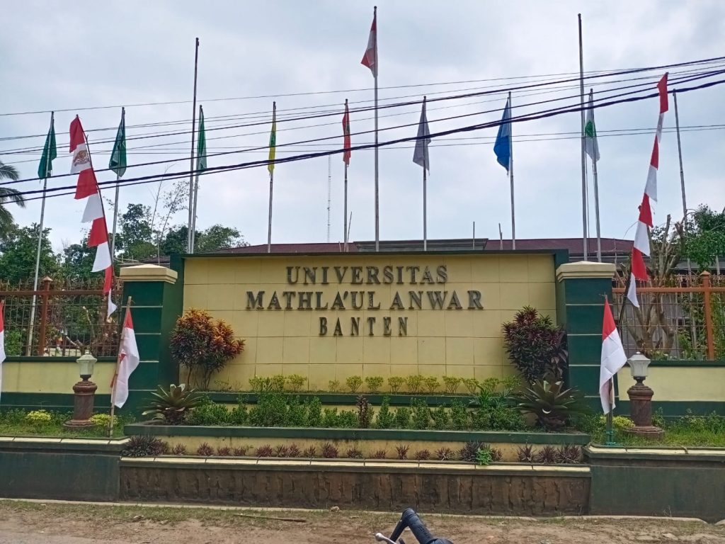 Daftar 5 Universitas Terbaik Yang Ada Di Pandeglang