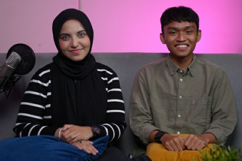 dua-mahasiswa-indonesia-ukir-prestasi-dunia-16-publikasi-ilmiah-dan-emas-olimpiade-matematika