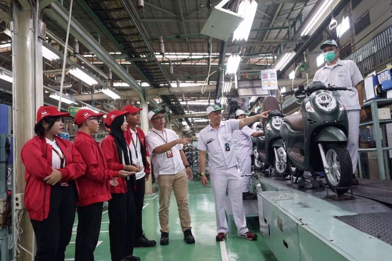Kalteng Melesat di 2025, Naik Kategori dalam Rapor Pendidikan