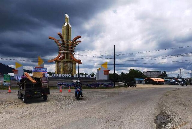 Mengenal Budaya dan Pendidikan Lokal di Kabupaten Mamuju Utara